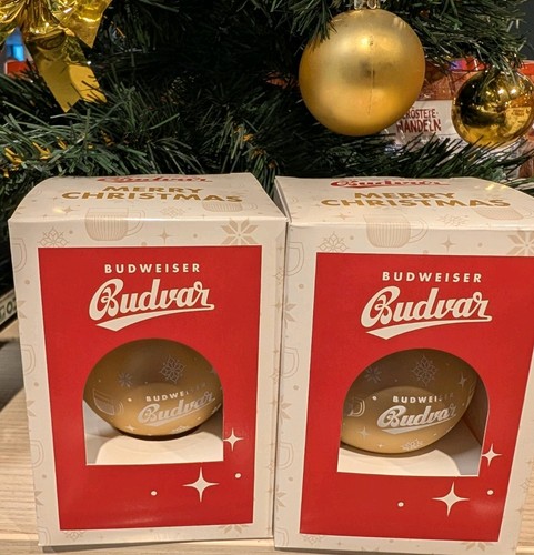 Weihnachtskugeln von - 2,