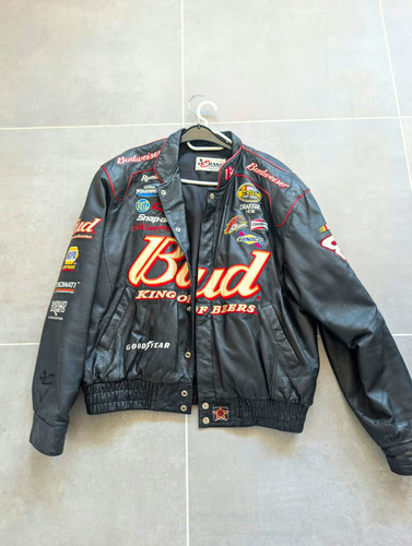 Chase authentics budweiser - authentics,